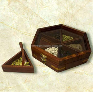 Boîte à épices traditionnelle indienne artisanale en bois de manguier, 5 compartiments, compatible four, lavage à la main uniquement, couvercle en verre, durable, pour aliments - Product Image 1