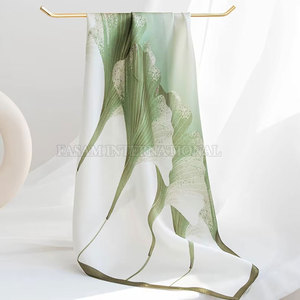 Écharpes en satin de qualité légère et de qualité supérieure, écharpes en satin les plus vendues pour toutes les saisons - Product Image 3