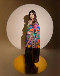 Sari de Georgette de Diseño Exclusivo Estilo Bollywood Indio con Blusa Elegante, Moderno y Sofisticado para Fiestas Indias - Product Image 2