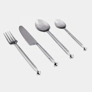 Flat Rectangular Plain Handle Stainless steel Matte Polished Food Safe Flatware Set for <b>Table</b> Having Five Pieces - Product Image 3