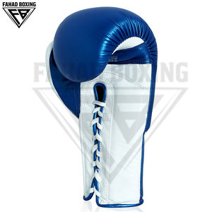 Gants de boxe complets en cuir véritable de vachette, blancs et bleus, très demandés, de qualité supérieure, durables, légers et personnalisables - Product Image 3