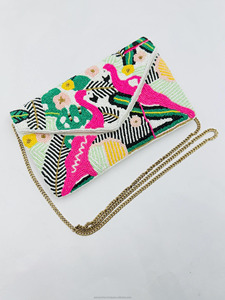 Bolso de Mano Floral, Bolso de Cuentas Multicolor, Diseño de Flores Bordadas, Bolso de Mano Personalizado para Fiesta de Noche o Boda, Elegante y Portátil para Mujer - Product Image 4