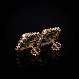 Boucles d'oreilles de luxe pour femmes en or avec diamants taille émeraude certifiés GRA, bijoux de mariage - Product Image 3