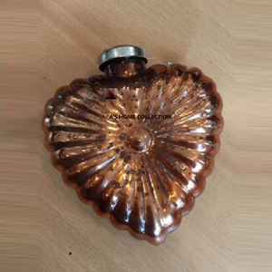 Adornos Colgantes Metálicos Hechos a Mano de Santa Claus de Alta Calidad a Precio Económico para Decoración Navideña - Product Image 1