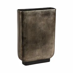 Jarrón de Metal Ecológico de Primera Calidad para Exhibición de Flores, Estilo Moderno y Elegante para Hogares de Lujo, Zahid Exports - Product Image 4