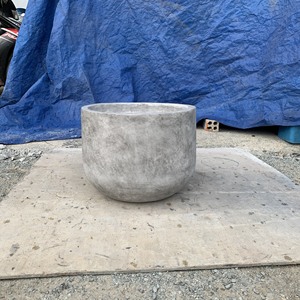 Prix de gros : Jardinières en béton écologiques avec pieds pour espaces verts, provenant d'une usine vietnamienne - Product Image 2