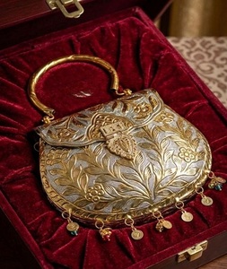 Handmade Gold-Plated <b>Silver</b> Brass Customized Clutch <b>Bag</b> Ladies Craftstages International Wedding <b>Evening</b> Party Chain Strap - Product Image 1