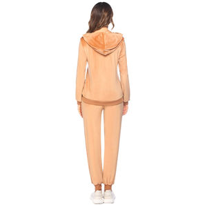 Conjunto de chándal de lujo de terciopelo para mujer, de dos piezas, con pantalones planos de terciopelo estampados a medida, de algodón, de corte regular y peso pesado. - Product Image 2