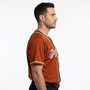 Camiseta de béisbol para hombre, nombre del equipo 00, estampado personalizado, absorbe la humedad, manga corta, ajuste regular, ropa deportiva para todas las estaciones - Product Image 4