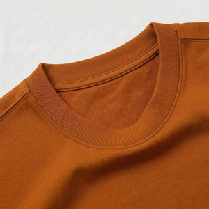 เสื้อยืดคอตตอนพรีเมียมเนื้อหนา สีส้ม ทรงโอเวอร์ไซส์ ไหล่ตก แบบเรียบ ไม่มีลาย พร้อมช่องด้านข้าง สำหรับผู้ชาย ใส่สบาย - Product Image 5