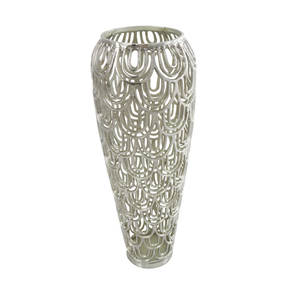 Vase en aluminium métallique de style glamour moderne avec un design de découpe complexe, vase de sol intérieur/extérieur côtier, décoration - Vente en gros - Product Image 5