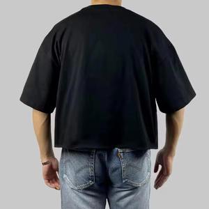 Camiseta Gráfica Negra Corta Personalizada para Hombre, Oversize, Manga Corta, Estampado de Calavera, Estilo Urbano, Algodón, Venta al por Mayor - Product Image 3