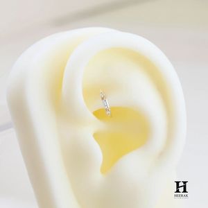 Pendientes de Aro con Diamantes CVD Certificados por IGI, Oro Amarillo Real de 10K y 18K, Delicados Aros con Diamantes Cultivados en Laboratorio con Corte Baguette para - Product Image 4