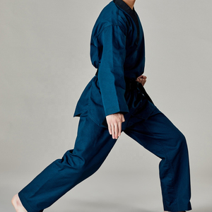 Dobok d'arts martiaux traditionnel blanc uni à col en V, en tissu lisse, avec ceinture, pour l'entraînement - Nouveauté - Product Image 2
