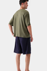 T-shirt Homme Oversize en Coton Lourd Personnalisable, Coupe Ample, Épaules Tombantes, Vert Olive Uni, Vente en Gros - Product Image 5
