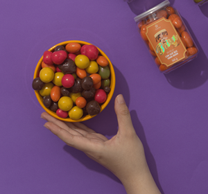Productos Saludables, Almendras con Sabor a Canela en Chocolate Sin Azúcar, Artículos a Granel para Venta al por Mayor y Regalos Personalizados - Product Image 2