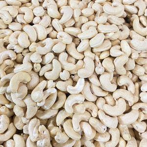 Hot Sale Cashew W240 Cashew <b>Nuts</b> Free Tax Origin Vietnam Santigo Company - Product Image 1