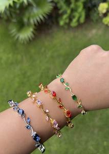 กำไลข้อมือดอกไม้ประดิษฐ์สวยหรูสำหรับผู้หญิง ชุบทอง กำไลแบบสวมใส่ได้ทุกวัน เครื่องประดับแฟชั่น - Product Image 4