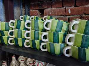 Ceramic <b>Mugs</b> With Red <b>Hearts</b> And White Flower with multi color cup set Designs Durable Handmade Drinkware For Promotional - Product Image 2