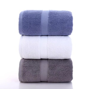 Serviette de bain douce 100% coton, écologique, séchage rapide, douce pour la peau, couleur unie, rectangulaire, teinte unie, pour usage domestique - Product Image 4