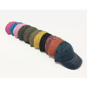 หมวกแก๊ปทรงต่ำ 6 แผง หลายสี แบบไม่มีโครง ทรงวินเทจ สั่งทำได้ - Product Image 1