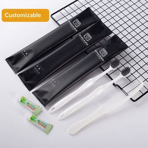 Kit de salle de bain jetable trois pièces pour hôtel, vente en gros du fabricant, avec <span class=keywords><strong>brosse</strong></span> à dents, dentifrice et brosses à dents à poils souples, ensemble d'articles de toilette pour B&B - Product Image 3