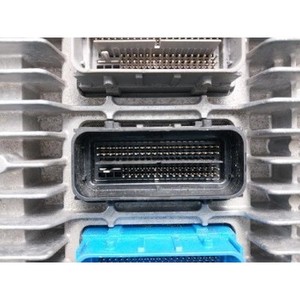 ECUs y Módulos de Computación Usados SRX 12638533 - Product Image 4