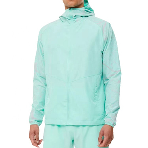 เสื้อแจ็คเก็ตวิ่งผู้ชายแบบใหม่สั่งทำพิเศษ ผ้าโพลีเอสเตอร์ 100% สำหรับฝึกซ้อมและวิ่งออกกำลังกายกลางแจ้ง เสื้อผ้ากันน้ำสำหรับผู้ชาย สั่งทำพิเศษ - Product Image 1