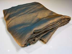 Tela Satén Tejida de Poliéster/Nailon, Superficie Brillante, Acabado Suave, Peso Medio, Tela Estándar para Bodas/Ocasiones Especiales - Product Image 3