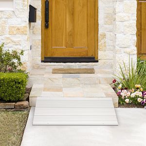 Rampa di Soglia in Lega di Alluminio 34*17*3 Sezioni YF per Utenti di Scooter per Disabili - Product Image 1