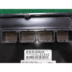โมดูลควบคุมไร้สายสำหรับรถ 300 Touring ปี 2004-2010 ของแท้ รุ่น 05094928AE มือสอง - Product Image 3