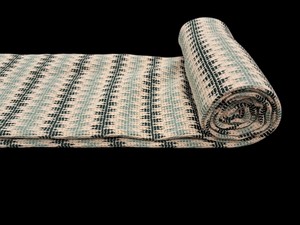 Tela de Ganchillo de Alta Calidad en Verde Agua, Verde Botella y Beige, Tela de Ganchillo con Rayas Texturizadas, Material Suave y Ligero - Product Image 6