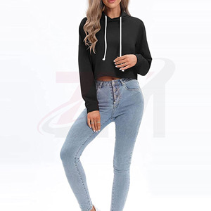 Sudadera con capucha negra para mujer, estilo casual, corte regular, estilo urbano, manga larga, sudadera corta a la moda para chicas - Product Image 5