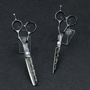 กรรไกรตัดผมสแตนเลสคมกริบ ปลอดภัย ระดับมืออาชีพ สำหรับร้านเสริมสวย คุณภาพสูง อุปกรณ์ตัดผม ขายส่ง - Product Image 4