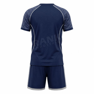 Tenue de tennis au design tendance, impression de logo personnalisée, vêtements de sport pour le tennis - Product Image 2