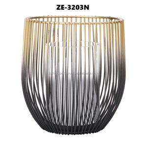 Candelabro de Bambú y Metal Moderno Hecho a Mano de Primera Calidad, Forma Redonda, Dorado, Gran Venta, Decoración para Bodas y Hogar, Zahid Exports - Product Image 1