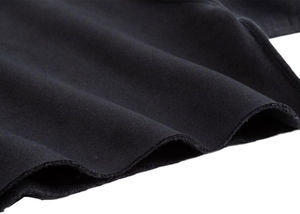 Top corto para mujer, diseñado con tela elástica transpirable que le brinda movimiento relajado, ideal para atuendos casuales o de gimnasio. Top corto para mujer. - Product Image 5