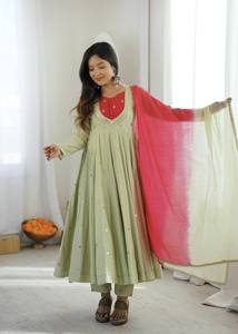 Conjunto de Vestido Anarkali con Pantalón y Dupatta para Mujer, Diseño Elegante, Seda Romana, Corte Amplio, Largo hasta el Tobillo, Sin Arrugas, para Fiestas y Eventos - Product Image 5