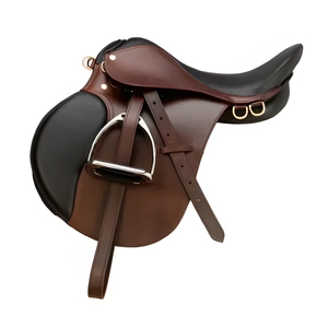 Silla de Montar Inglesa de Cuero de Alta Calidad con Diseño Personalizado para Caballos - Equipo Ecuestre Duradero y Cómodo - Product Image 1