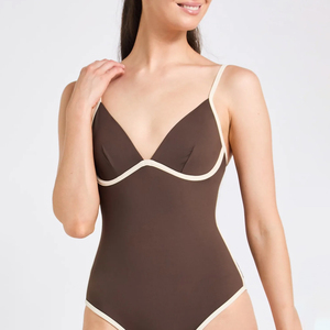 Maillot de bain une pièce push-up élégant pour femme avec armatures, biais contrastant et rembourrage, collection 2026 - Product Image 5