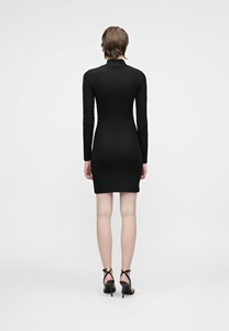 ผู้ผลิตชุดเดรสทรงเข้ารูปแขนยาวแบบพรีเมียม ผ้าริบเนื้อนุ่ม  ชุดเดรสทรงสลิมฟิต จำหน่ายส่ง - Product Image 5