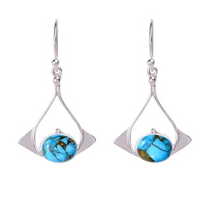 Pendientes Colgantes de Plata de Ley 925 Hechos a Mano con Turquesa Azul, Joyería Boho con Piedras Preciosas, Regalo para Mujer - Product Image 1