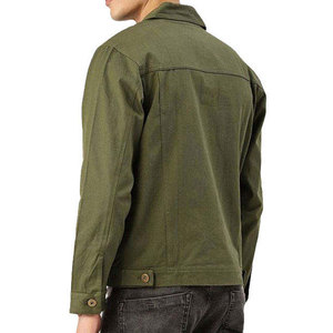 Camisa de Mezclilla Verde Oliva Sólida para Hombre, Estilo Workwear con Cuello Camisero, Cierre de Botón, Corte Regular, Logotipo Frontal, Ropa de Otoño - Product Image 6