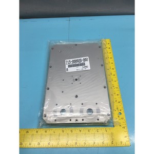 LAM 715-000028-002 PLAT, (INFERIOR) LOAD LOCK, 147796 - Equipo y piezas de semiconductores de confianza globales en el mercado - Product Image 1