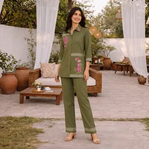 Ensemble en coton brodé vert olive pour femmes, manches trois quarts, pantalon long, style bohème décontracté, à porter toute l'année - Product Image 2