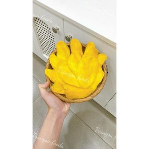 Vietnam Premium Soft Dried Mango Tropical <b>Sweet</b> Chewy Fruit Slices Healthy Snack Wholesale Export Quality Goods - Product Image 2