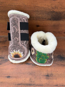 New Luxury Tooled Cowhide Leather Horse Shoes and Wraps Combo Sets Soft & Durable High Quality Genuine Leather Horse Products - Product Image 5