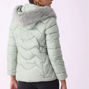 High Quality <b>Women</b> Puffer <b>Jacket</b> Factory Made Custom New StyleOutdoor Waterproof <b>Zipper</b> Closure Puffer <b>Jacket</b> for <b>Women</b> - Product Image 3