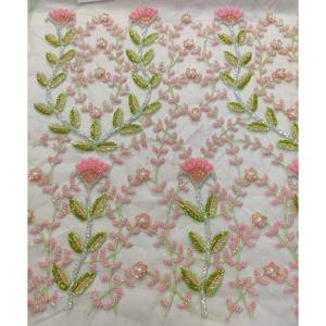 Proveedor indio de tela con cuentas de diseño lujoso hecha a mano con circonita para la confección de prendas, de un exportador indio para compradores mayoristas. - Product Image 1