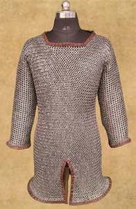 Haubert médiéval en maille, armure SCA à demi-manches Philip Patton - Product Image 2